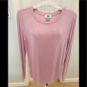 Long sleeve old navy shirt.